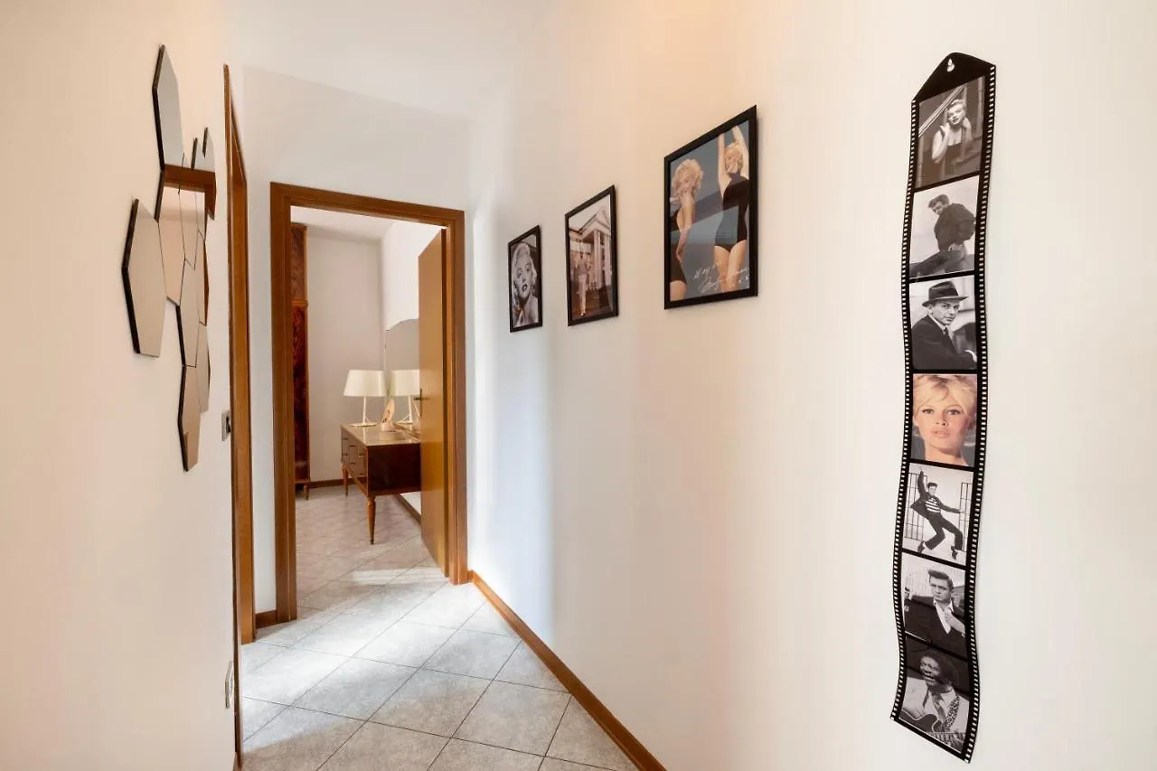 We Home - House Of Stars - Bologna Appartamento